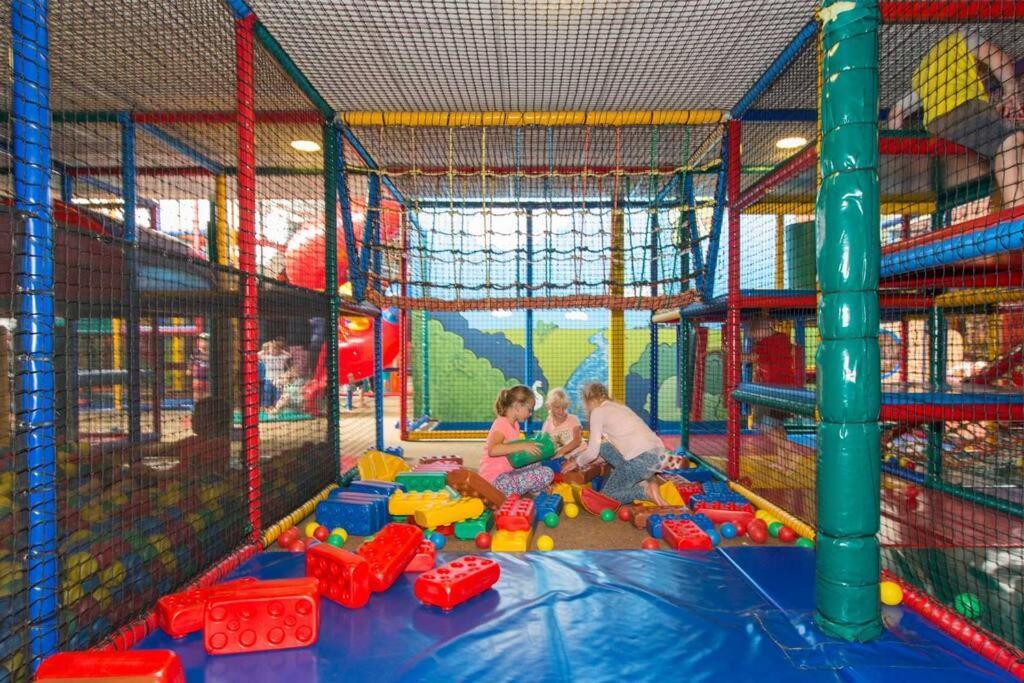 4-6 Persoons Vakantiewoning Met Eigen Tuin Βίλα Bakkeveen Εξωτερικό φωτογραφία
