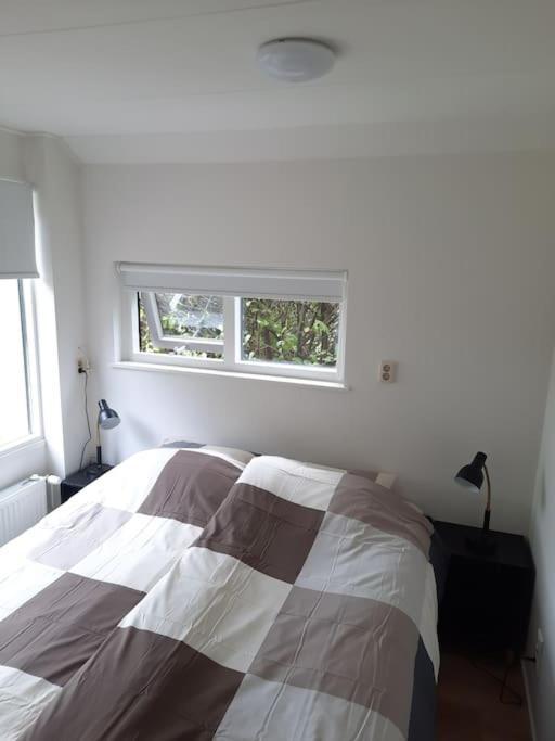 4-6 Persoons Vakantiewoning Met Eigen Tuin Βίλα Bakkeveen Εξωτερικό φωτογραφία